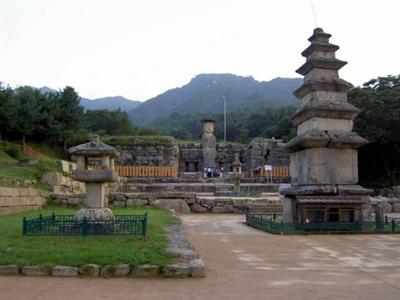 Mireukri temple site