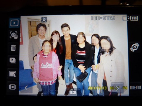wandeug2 With Kim Yoon Suk and Yoo Ah In at the rest area of Lotte Cinema in Nowon
