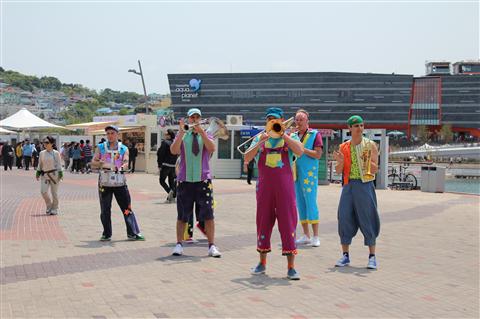 Yeosu Expo 2012: Street Performers