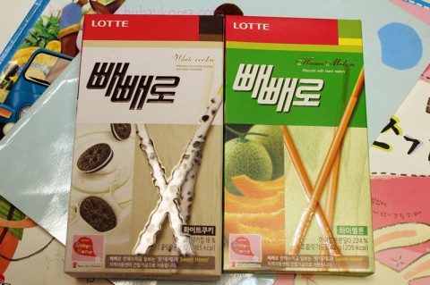 White cookie and hami melon Pepero