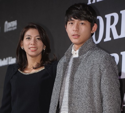 Jasmine Lee and son